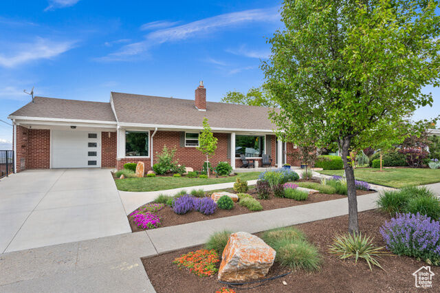 Property Photo: 1502 S 2400 E UT 84108