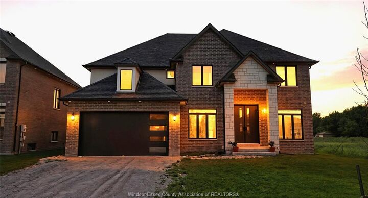 518 Veneto Street  Lakeshore ON N8L 0K4 photo