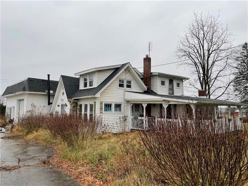 Property Photo: 1970 Mercer Rd PA 16124