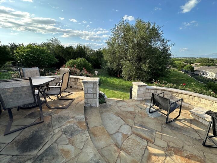Property Photo: 204 Kickapoo Creek Lane TX 78633