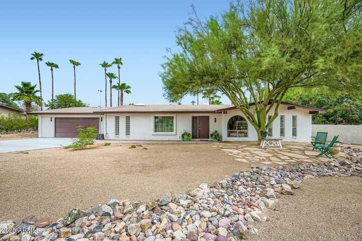 Property Photo: 10659 N Eagle Lane AZ 85268