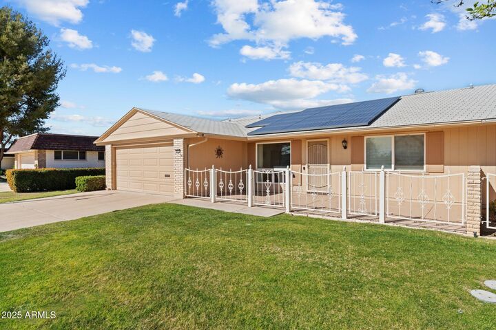 Property Photo: 10712 W Cameo Drive AZ 85351