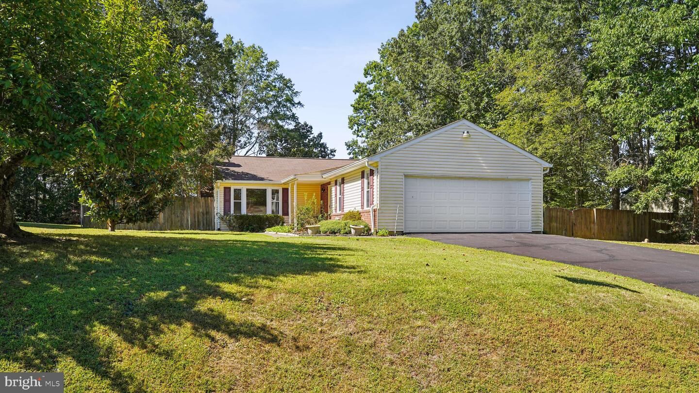 Property Photo: 12 Vista Woods Road VA 22556