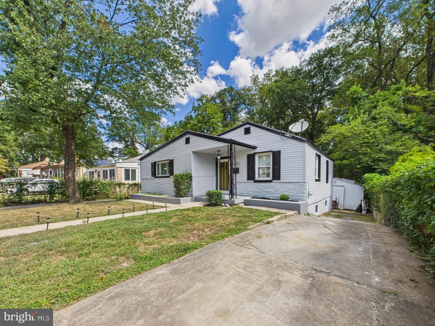 Property Photo: 1417 Farmingdale Avenue MD 20743