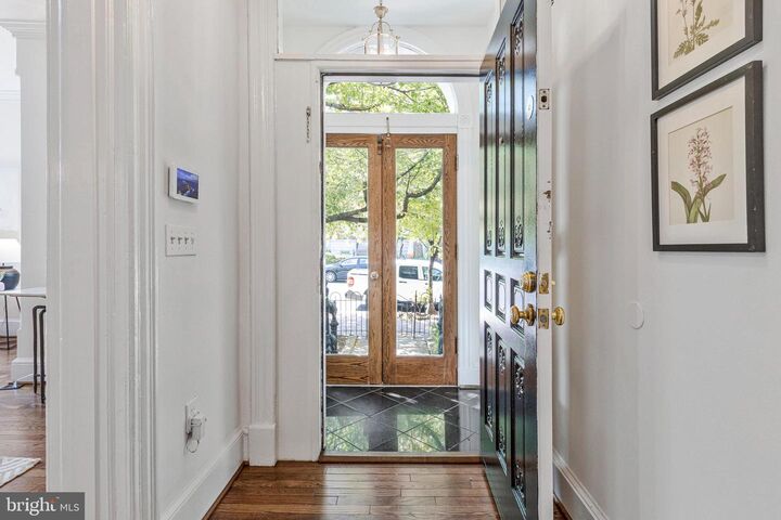 Property Photo: 334 E Street NE DC 20002