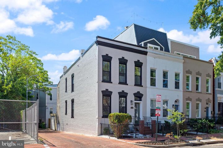 Property Photo:  116 Thomas Street NW  DC 20001 