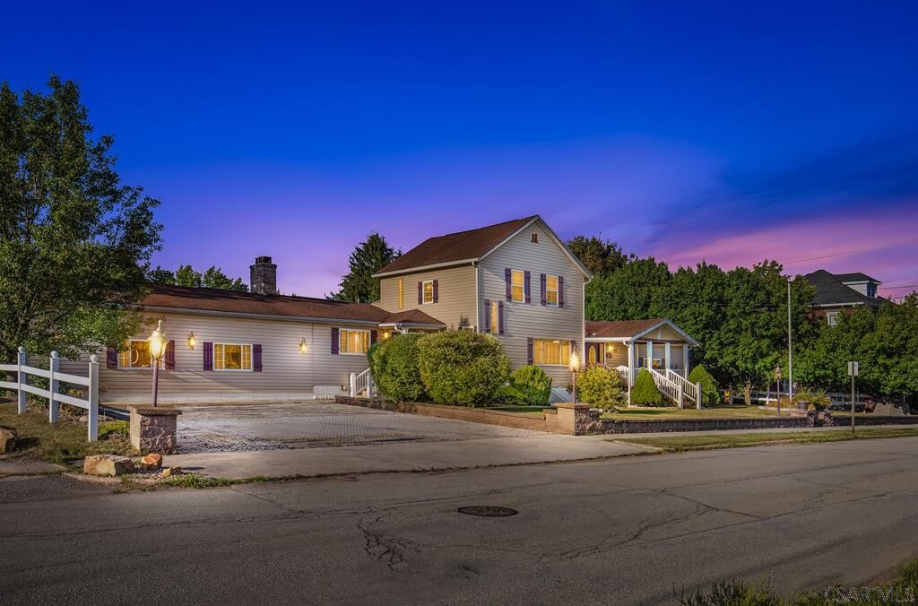 Property Photo:  123 E Garrett St  PA 15501