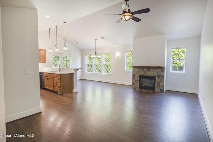 Property Photo:  1337 E Center Green Loop  ID 83815 
