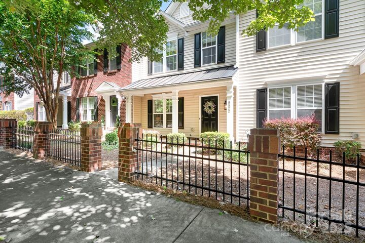 Property Photo:  9522 Cadman Court  NC 28031 