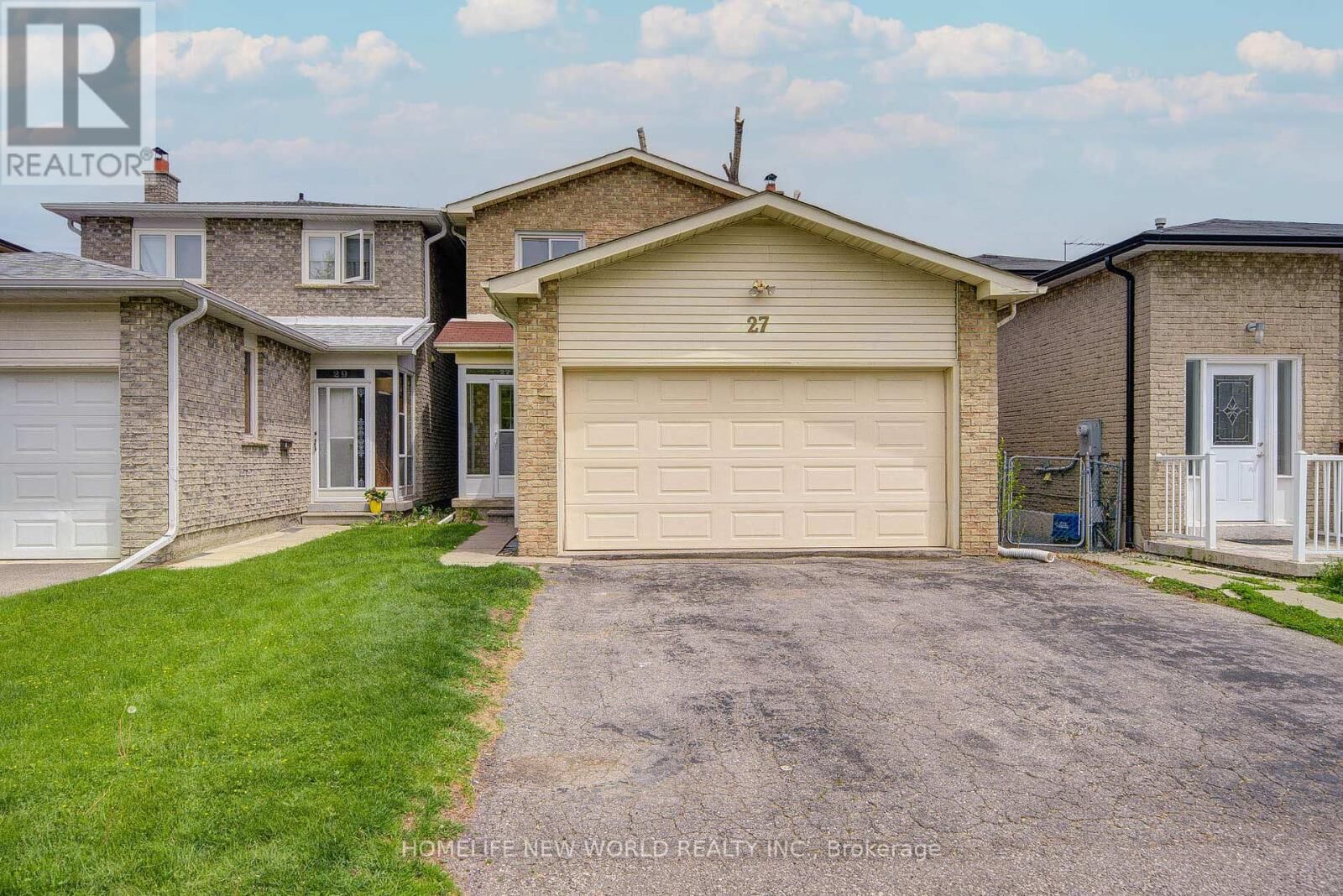 Property Photo:  27 Massie Street  ON M1S 3Z7 