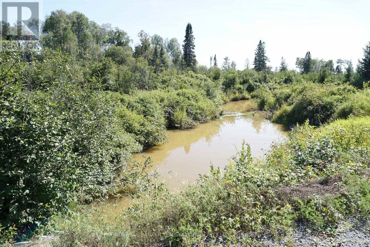 Photo de la propriété:  183238 Crick Road  ON P0J 1L0 