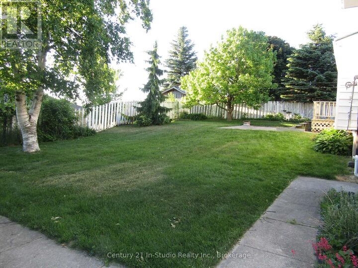 Property Photo: 368 Princes Street South 2 ON N2Z 2T6