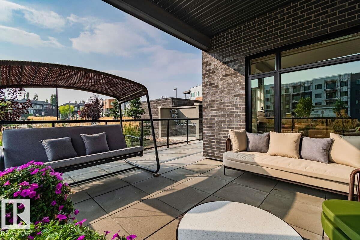 Property Photo: 7463 May Common NW 122 AB T6R 0X1