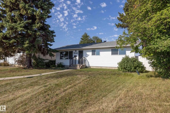 Property Photo: 13044 78 Street NW AB T5C 2A1