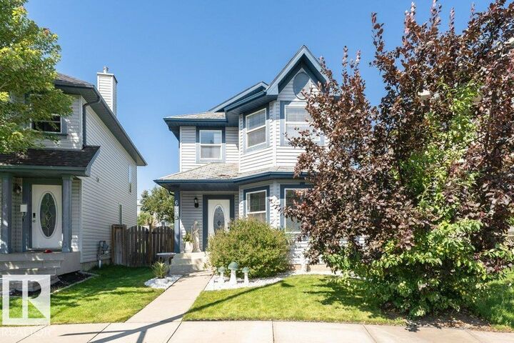 643 Windross Crescent NW  Edmonton AB T6T 1Y1 photo