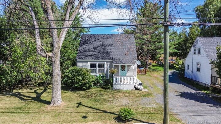 Photo de la propriété: 735 Maclaren Avenue NB E3A 3L4