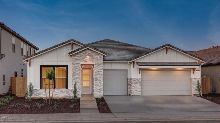 935 Talus Way S  Madera CA 93636 photo