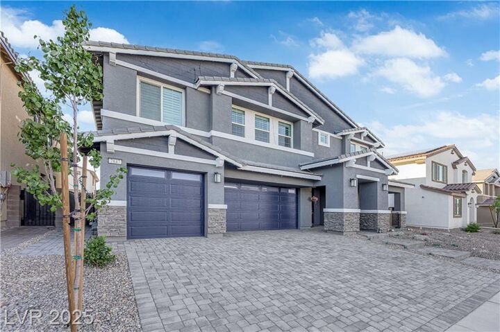 Property Photo: 7847 Skyler Falls Lane NV 89084