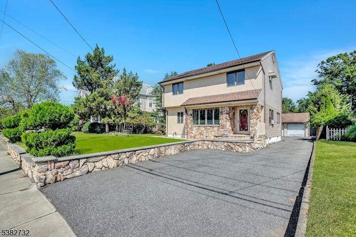 Property Photo: 309 Lakeside Ave NJ 07442