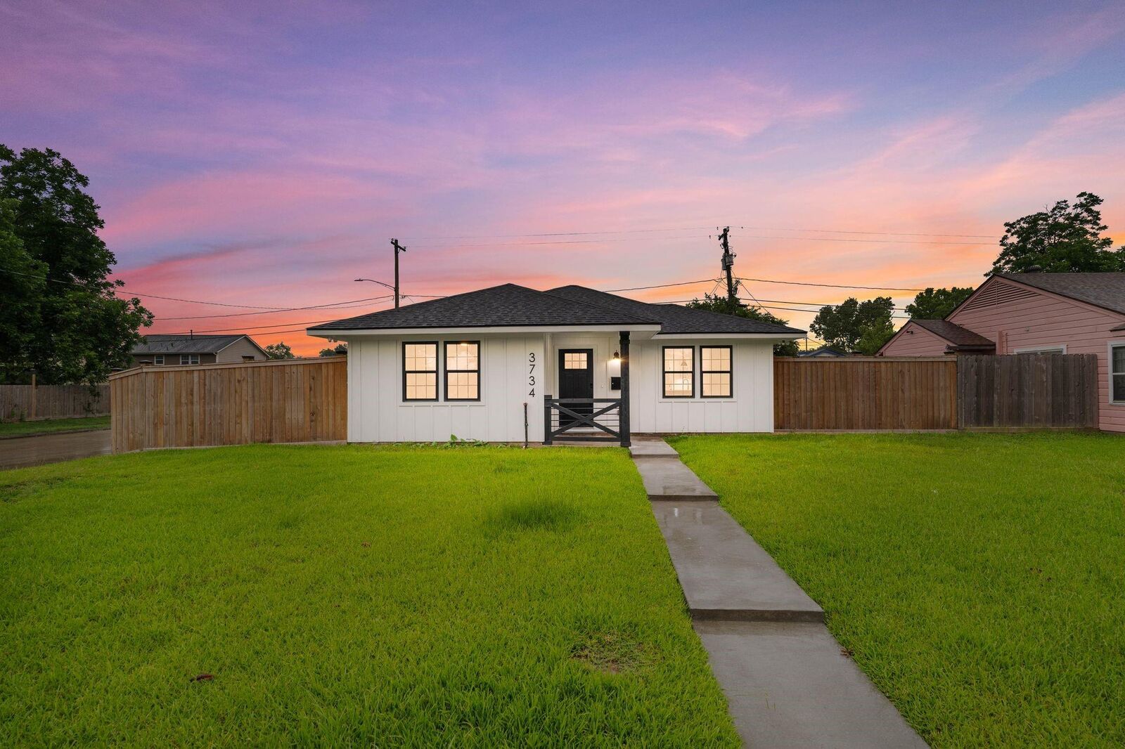 Property Photo:  3734 Florinda Street  TX 77021 