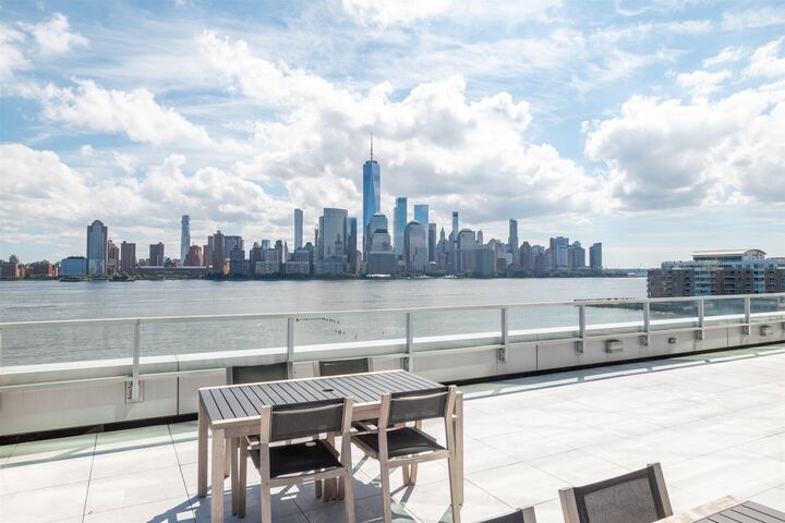 Property Photo: 2 2nd St 703 NJ 07302