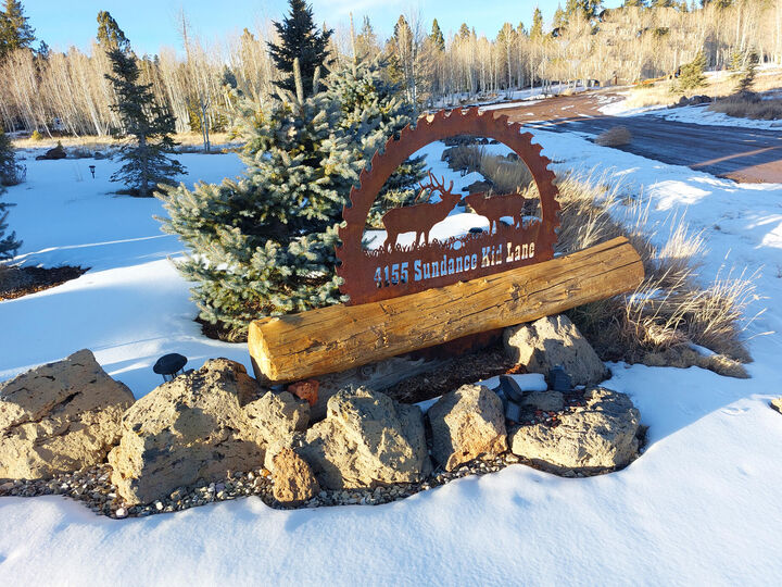 Property Photo: 4155 Sundance Kid Ln UT 84762