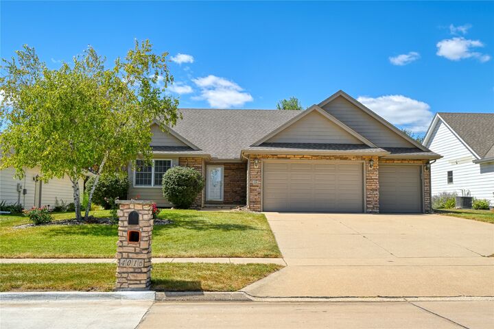 Property Photo:  4016 127th Street  IA 50323 