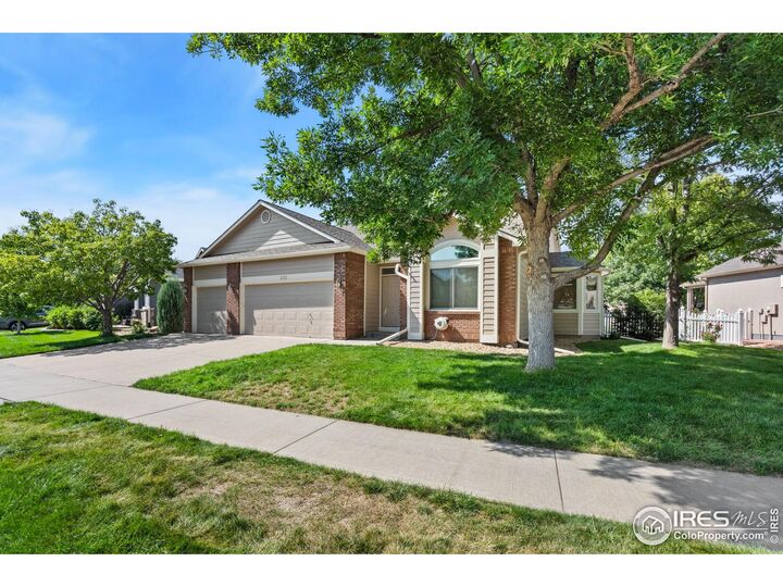 Property Photo: 232 Cattail Bay Ct CO 80550
