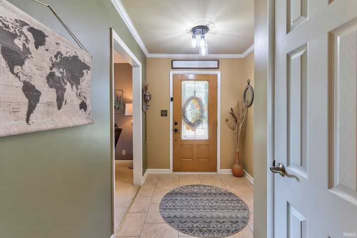 Property Photo:  5911 Ohara Drive  IN 47711-2023 