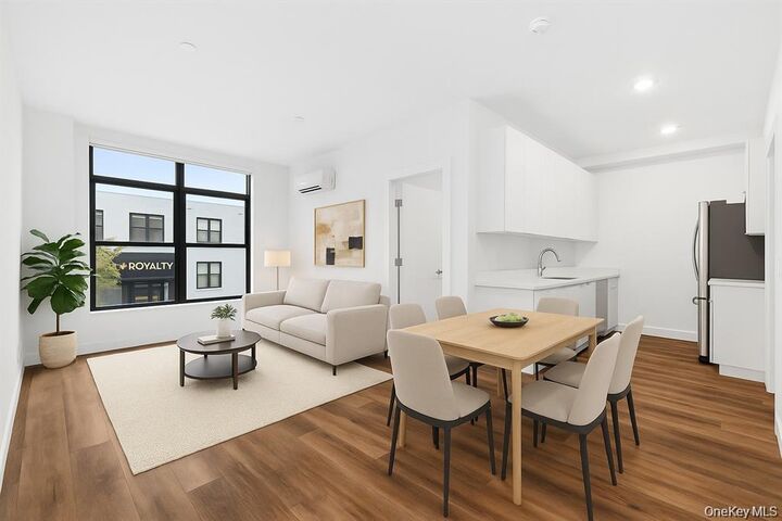 Property Photo:  199 E Post Road 304  NY 10601 