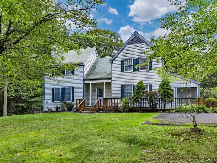 Property Photo:  1232 Glasco Turnpike  NY 12477 
