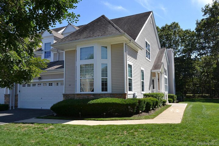 33 Emilie Drive  Center Moriches NY 11934 photo
