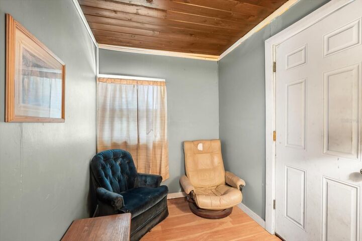 Property Photo: 6915 N 40th Street FL 33604