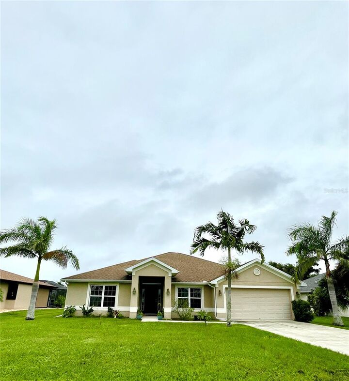 Property Photo: 362 Salvador Drive FL 33983