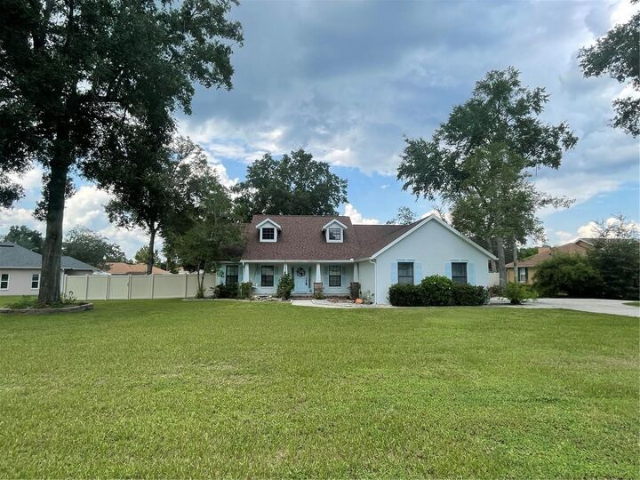 Property Photo:  6597 SE 8th Street Road  FL 34472 