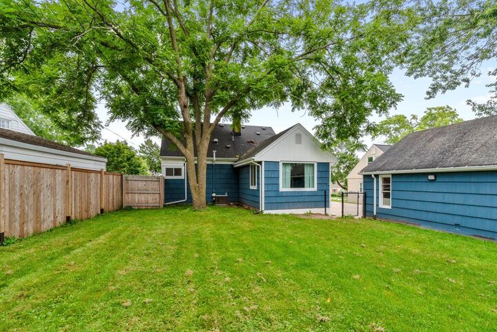 Property Photo:  125 Summit Dr  WI 53074 