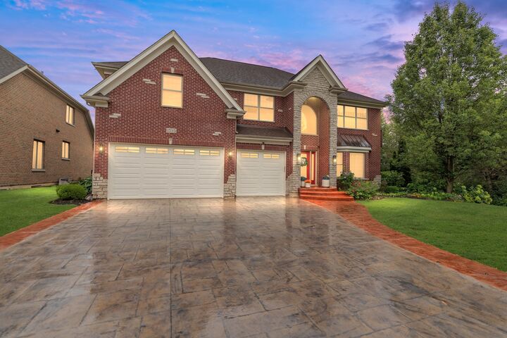 1535 S Douglas Avenue  Arlington Heights IL 60005 photo