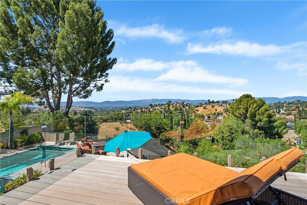 Property Photo: 21727 Ulmus Drive CA 91364