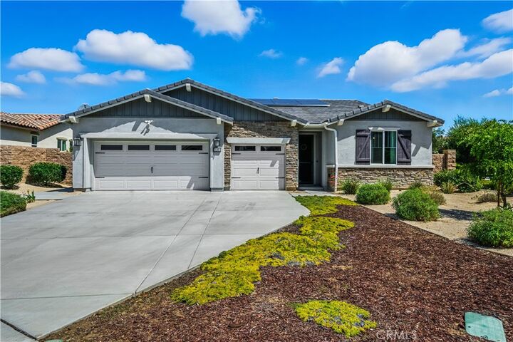 Property Photo:  31180 Petal Circle  CA 92596 