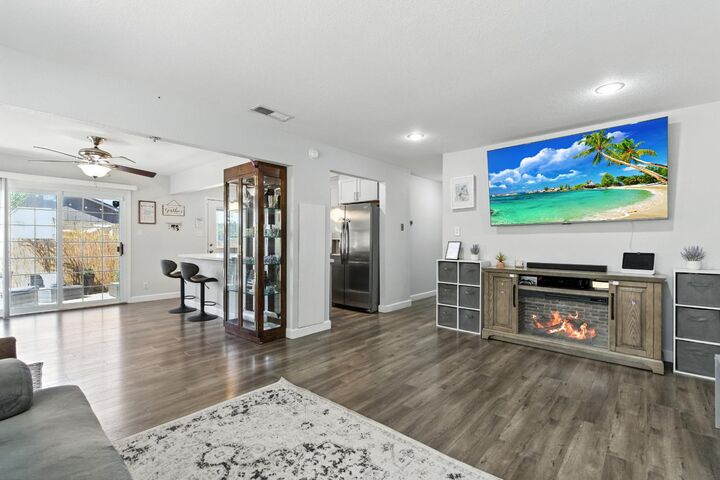 Property Photo: 214 E Ruby Street CA 94561