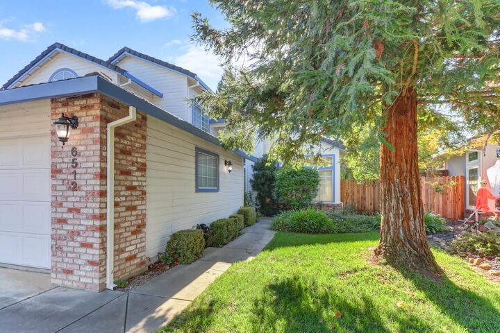 Property Photo:  6512 Laguna Park Drive  CA 95758