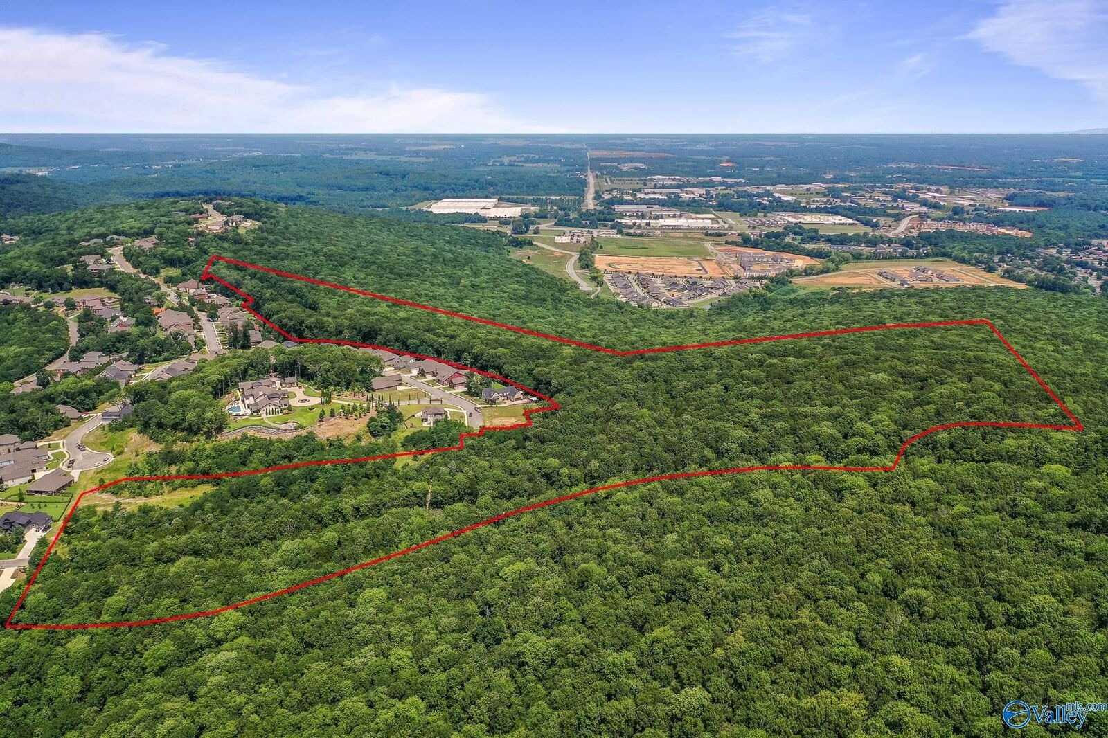 Property Photo: 64 Acres Hawks Way AL 35811