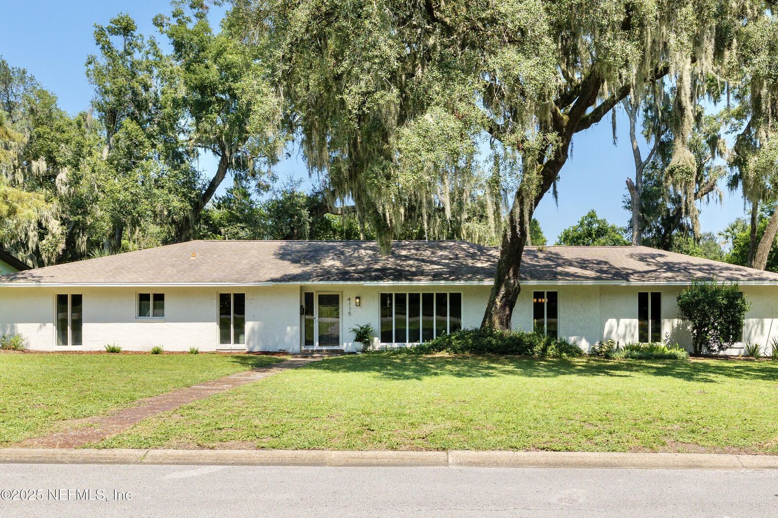 Property Photo: 4115 Heath Road FL 32277