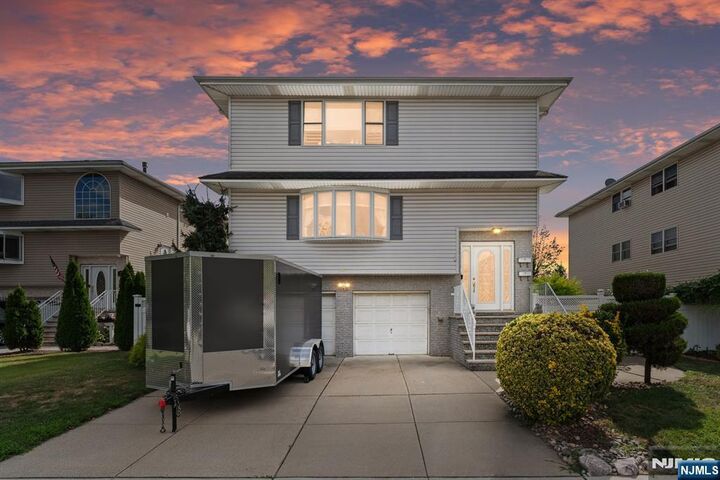 17 Acorn Road  Secaucus NJ 07094 photo