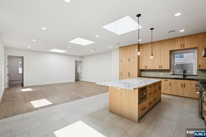 6500 Durham Avenue  North Bergen NJ 07047 photo