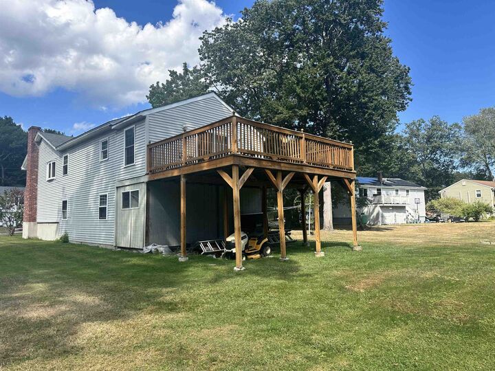 Property Photo: 27 Townsend Avenue NH 03079