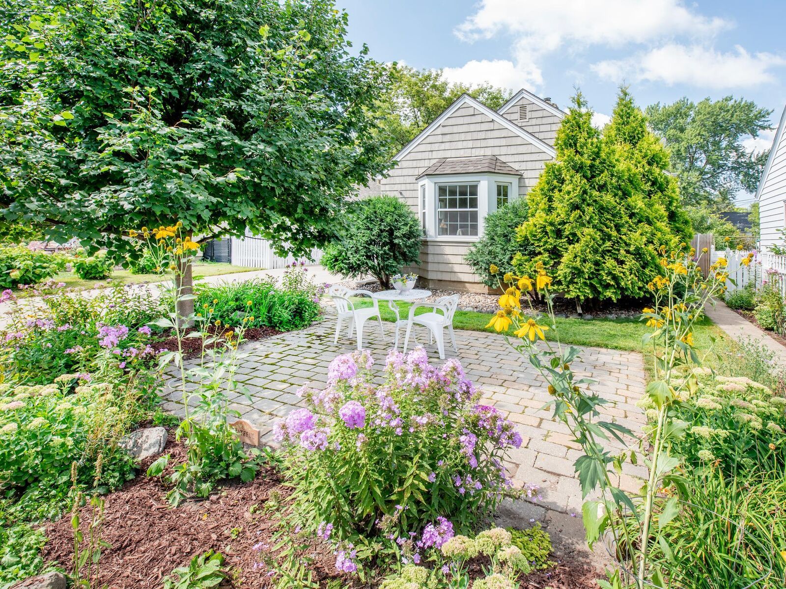 Property Photo: 334 9th Avenue N MN 55343