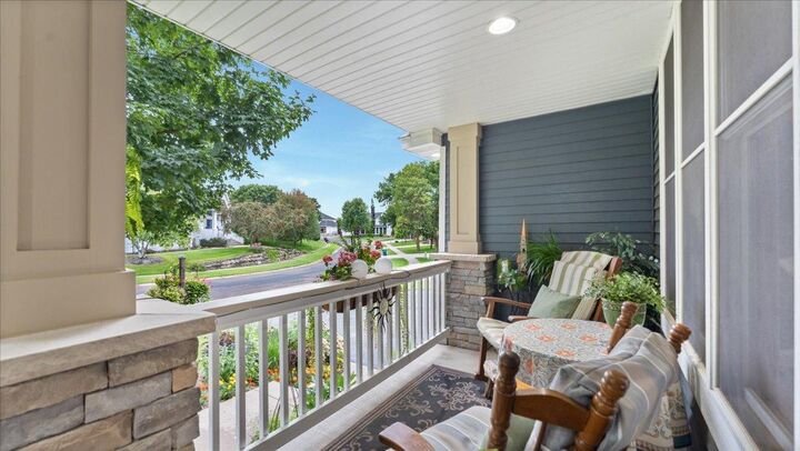 Property Photo:  16586 73rd Avenue N  MN 55311 