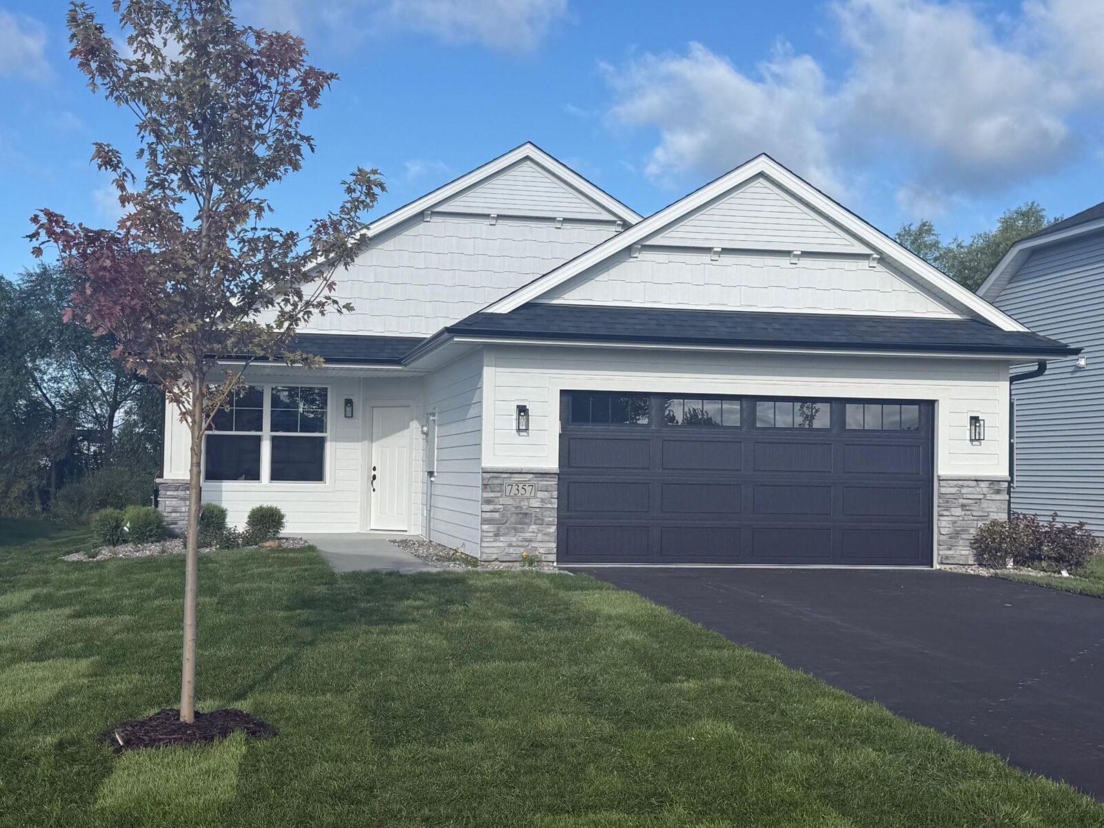 Property Photo: 7357 Kahl Circle NE MN 55301