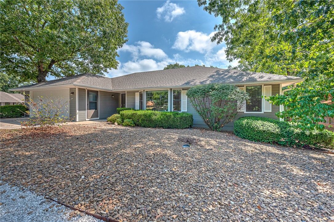 Property Photo: 1 Shotliff Circle AR 72715